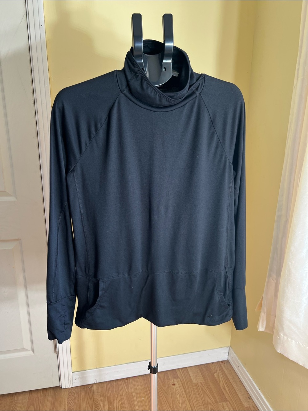 Nine West Black Mock Neck Long Sleeve Top
